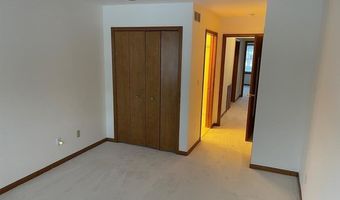 2445 Mulberry Ct, Ann Arbor, MI 48104