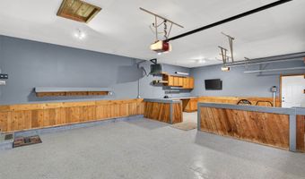 1618 5th Ave SW, Altoona, IA 50009