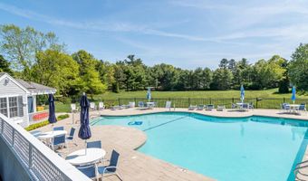 6 Hollyhock Knoll Ct, Bourne, MA 02532