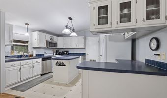 4689 NW 26th St, Bell, FL 32619
