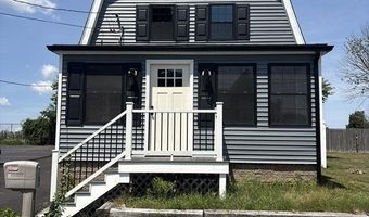 11 Boylston St, Acushnet, MA 02743