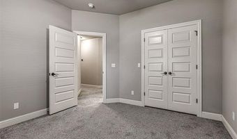5507 Nottingham Pl, Bartlesville, OK 74006