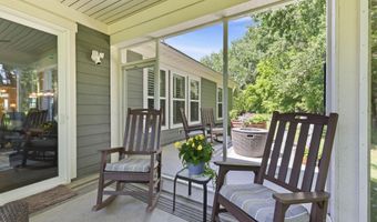 2404 E Baldeagle Dr, Appleton, WI 54913