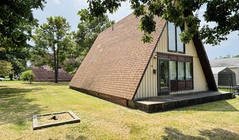 151 E 22nd St, Baxter Springs, KS 66713