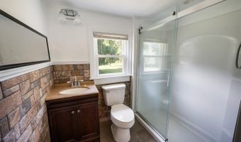 4550 Pumping Station Rd, Appomattox, VA 24522