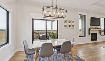 1404 NW Arbor Dr, Ankeny, IA 50023