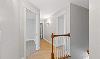 25 Lake Grove Ln, Auburn, ME 04210