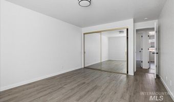 11639 W Ginger Creek Dr, Boise, ID 83713
