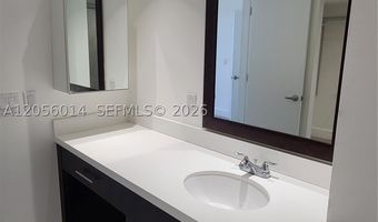 3625 N Country Club Dr 2408, Aventura, FL 33180