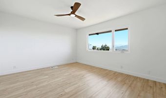 1329 Park Hill Ln, Escondido, CA 92025