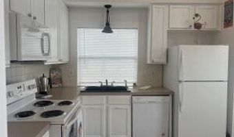 2106 Lauren Dr, Biloxi, MS 39532