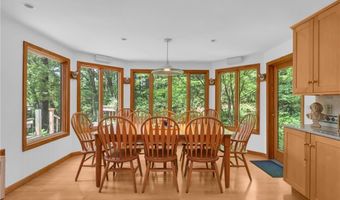 12 Howard Rd, Cumberland, RI 02864