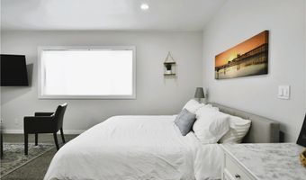 2435 Tuttle St, Carlsbad, CA 92008