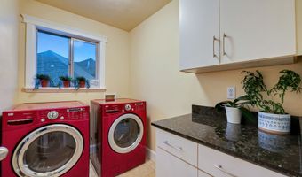 8905 N PINE HOLLOW Dr, Cedar Hills, UT 84062