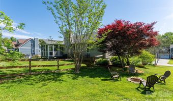 5 Mallory Meadows Ct, Arden, NC 28704