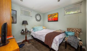 1150 Lakeside Dr, Alloway, NJ 07422