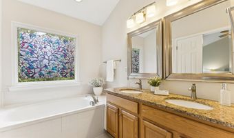 6731 DOROTHY GILES Ct, Alexandria, VA 22315