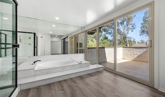 6515 E Circulo Dali, Anaheim, CA 92807