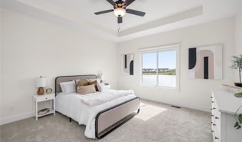 3827 NW Reinhart Dr, Ankeny, IA 50023