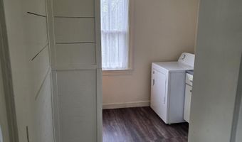 29 Princeton St, Bangor, ME 04401