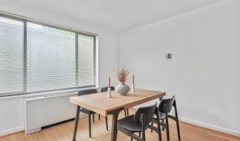 305 C St NE #210, Washington, DC 20002