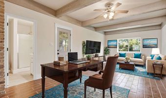 379 Wilton Dr, Baton Rouge, LA 70815