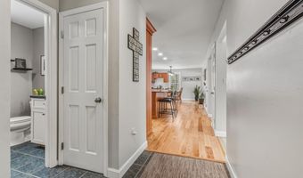 9 Mosher Dr, Brookline, NH 03033