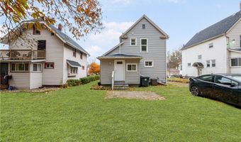 994 Moeller Ave, Akron, OH 44307