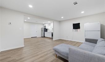 601 Sicard Ave, Arkoma, OK 74901