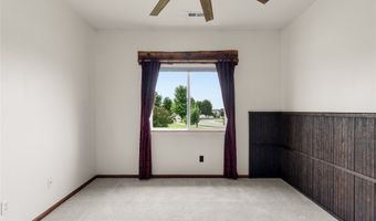 1835 SW White Birch Cir 15, Ankeny, IA 50023