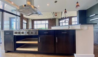 21 Furnace St 801, Akron, OH 44308