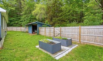 10 First St, Canaan, NH 03741