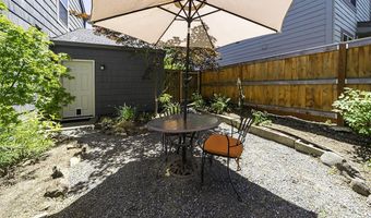 45 Brooks Ln, Ashland, OR 97520