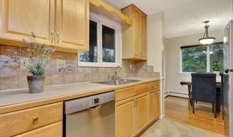 1741 Skilak Cir, Anchorage, AK 99504