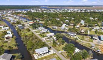 11046 New York St, Bay St. Louis, MS 39520