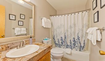 1565 NW Wall St 154/155, Bend, OR 97703