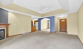 4733 WESTBROOK Ct, Appleton, WI 54913