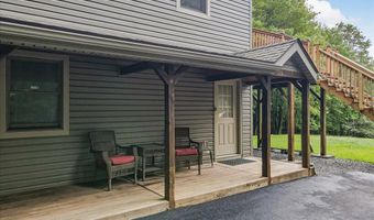 361 Birch Dr, Blakeslee, PA 18610