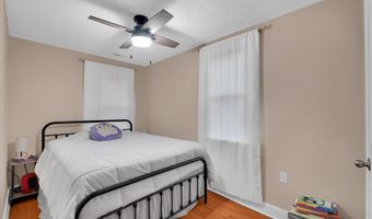 904 Anderson St, Belton, SC 29627