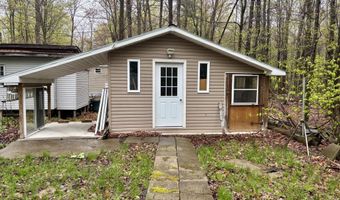 107 Pinewood Dr, Altona, NY 12910