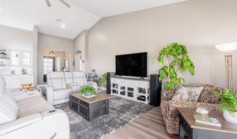 9037 W GARNET MOUNTAIN Dr, Casa Grande, AZ 85194
