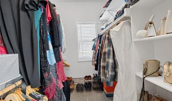 1325 N 160th Ter, Basehor, KS 66007