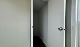 4 Green St, Athens, TN 37303