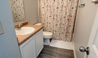 8133 Wichita Hill Dr, Indianapolis, IN 46217