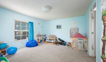 810 RIO Rd, Bloomfield, NM 87413