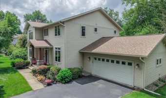 3 Proctor Ct, Albany, NY 12211