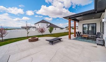 2868 Spring Gulch Dr, Ammon, ID 83406