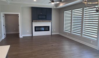 820 E Park Pl, Andover, KS 67002