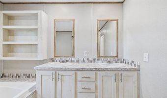 425 Pfeiffer Rd, Batesville, AR 72501