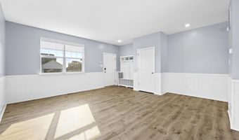 100 Fawcett Blvd, Barnegat, NJ 08005